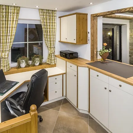 Konukevi Laerchenbrunn Westendorf