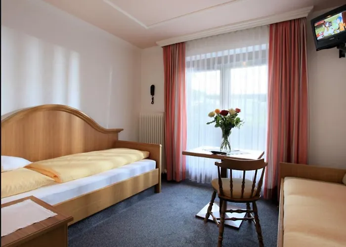 Πανσιόν Laerchenbrunn 3*