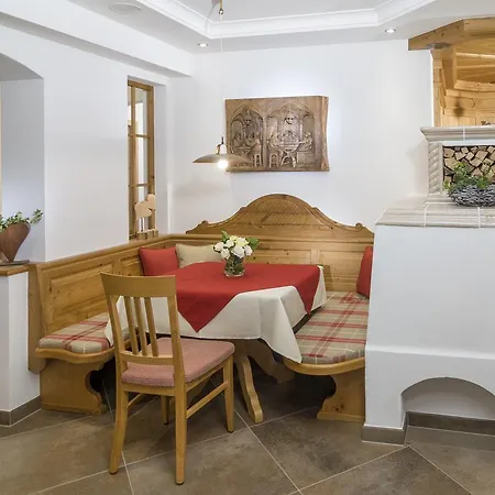 Konukevi Laerchenbrunn Westendorf